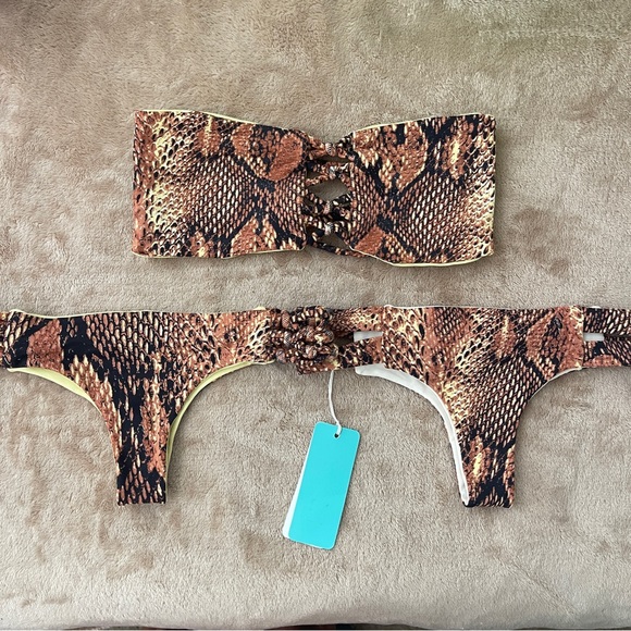 San Lorenzo Other - San Lorenzo Small Snake Print Bikini Set